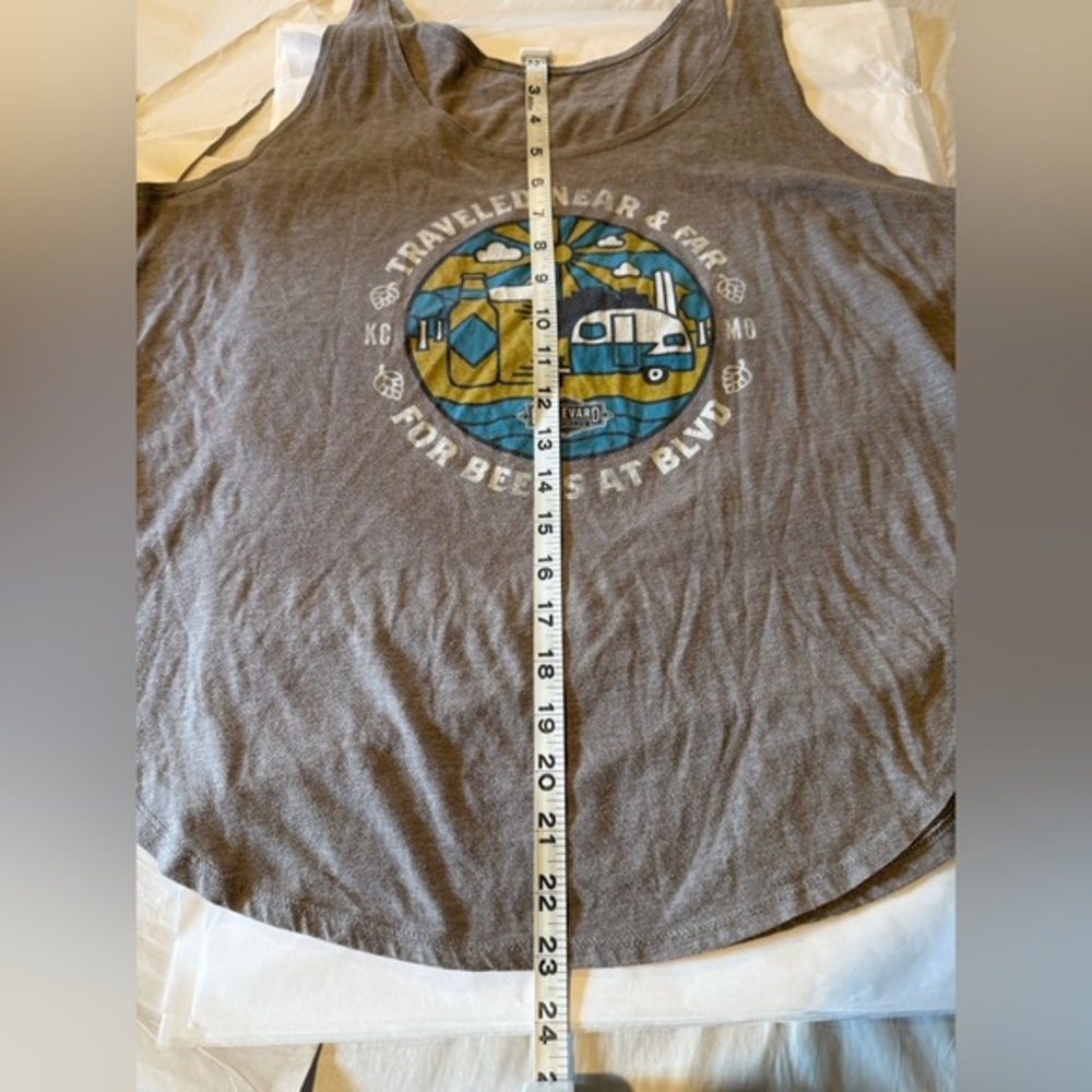 Women’s Boulevard Brewing Co. Tank Top – “Traveled Near & Far” Graphic | Size L - Picture 8 of 9
